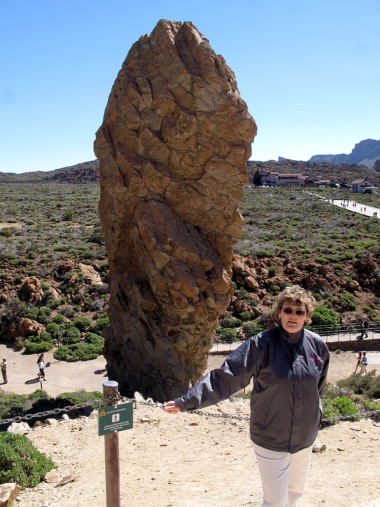 IMG_0120.JPG - Teide jalamil