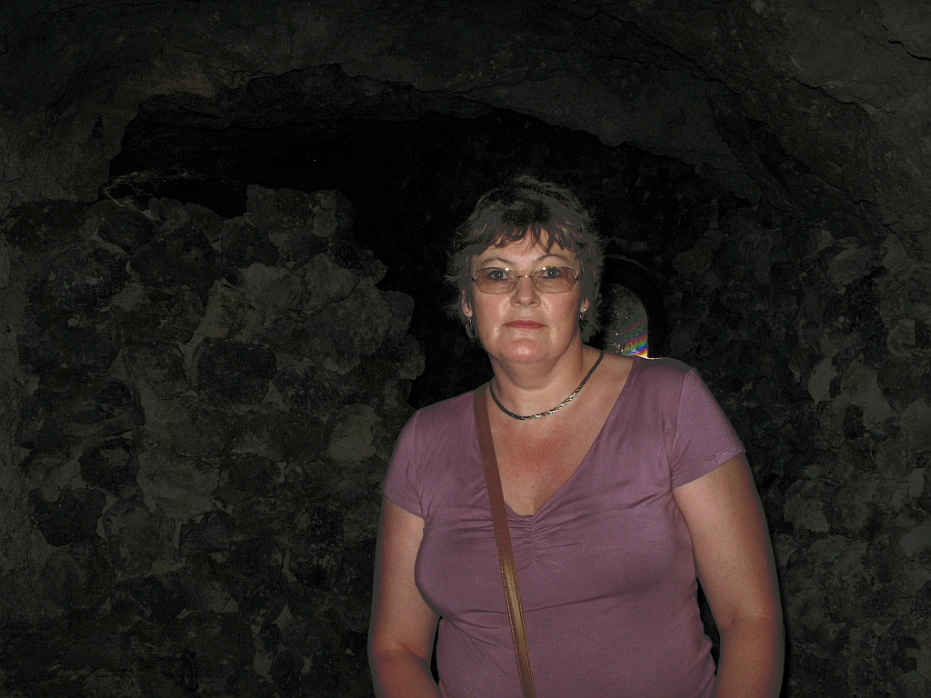 IMG_0586.JPG - Icod de los Vinos botaanikaaed, laavavoolu koopad